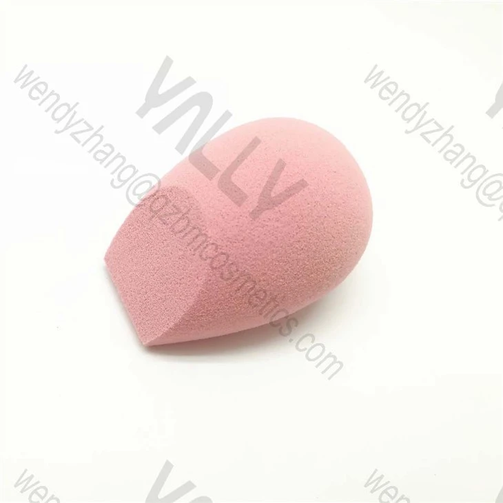 Slanted makeup blender Bio Pure Sponge