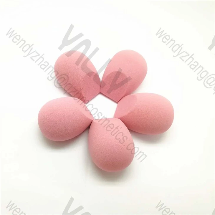 Slanted makeup blender Bio Pure Sponge